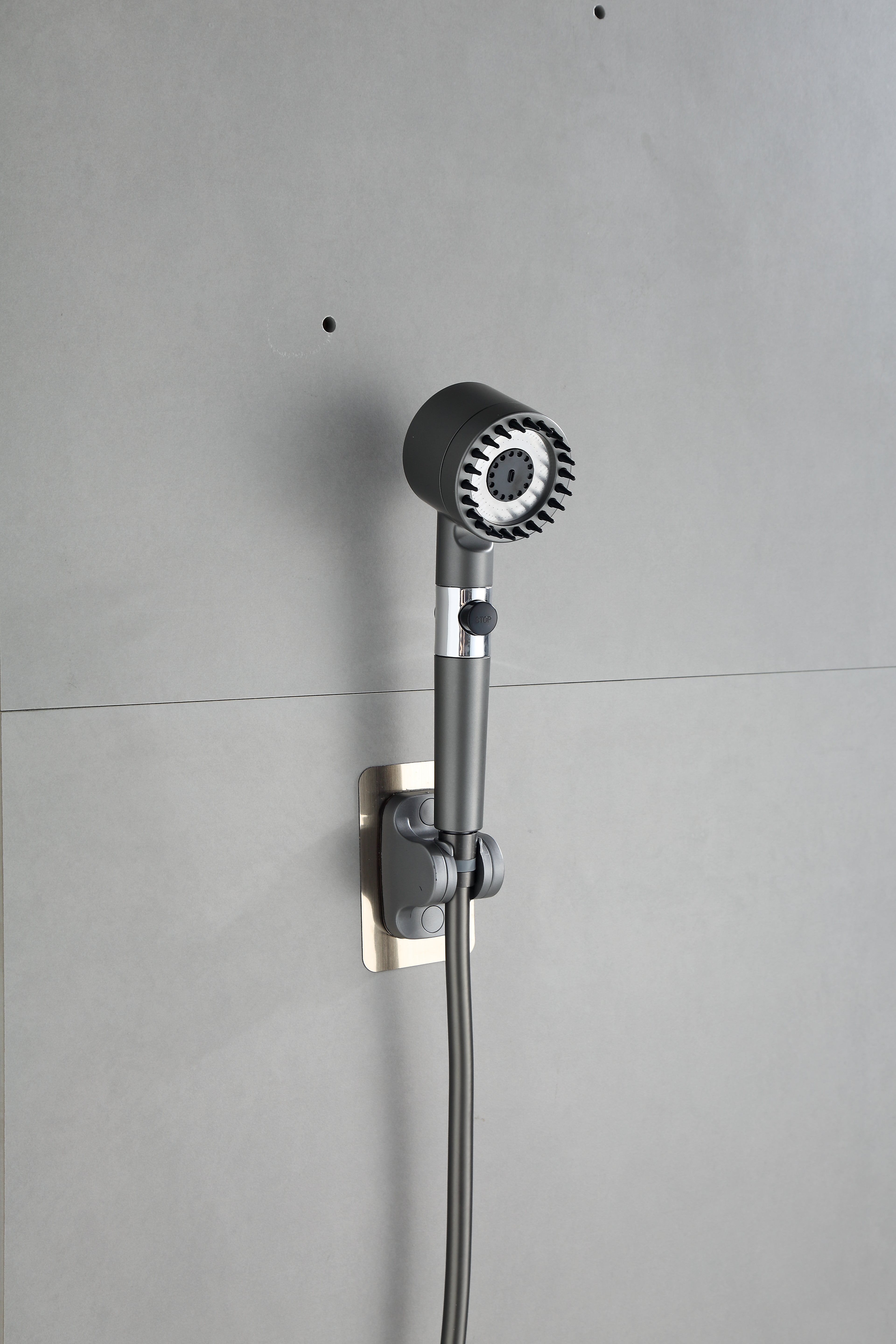 Filtered Showerhead