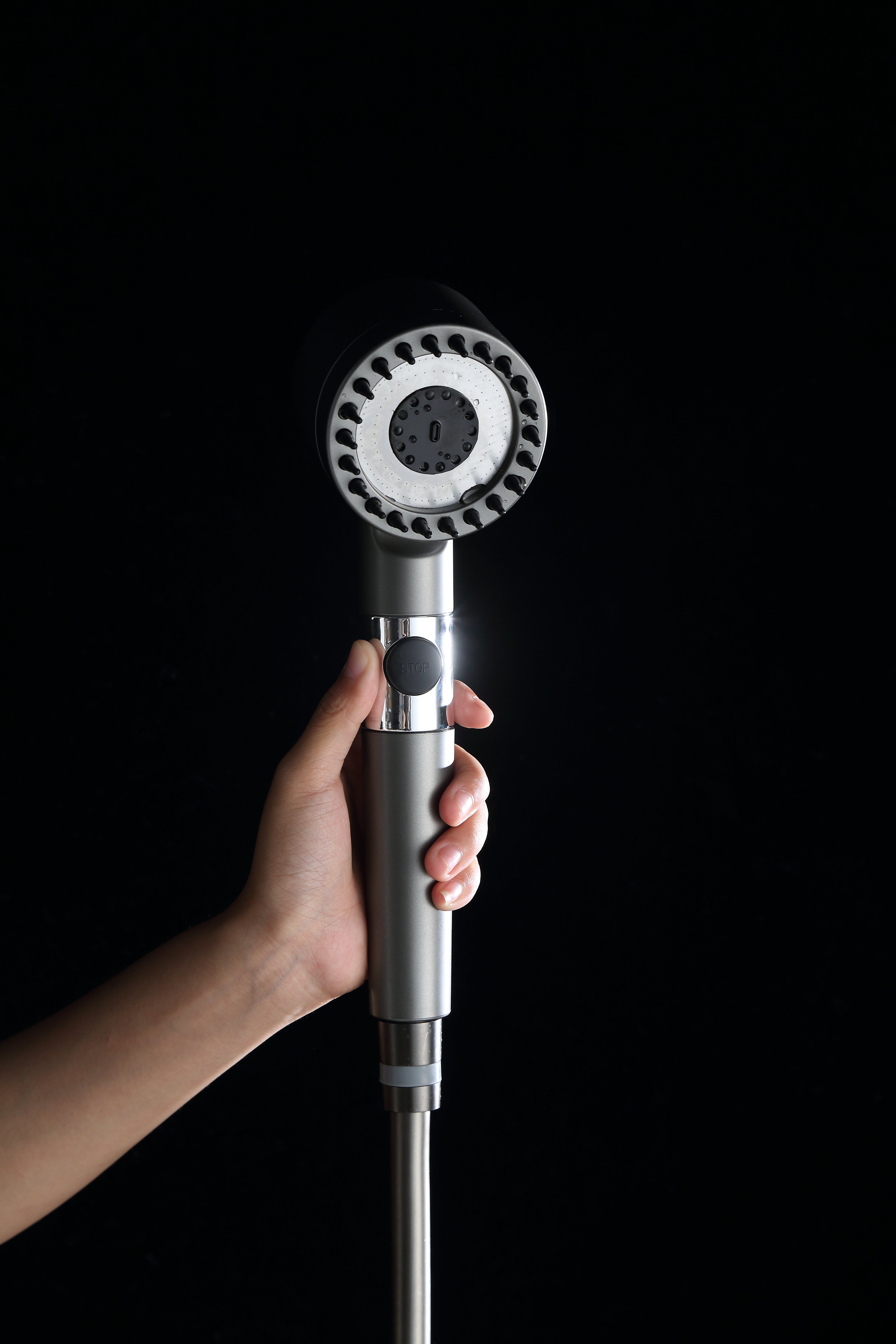 Filtered Showerhead